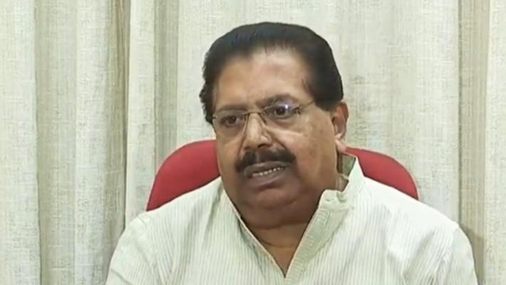 కాంగ్రెస్ కు పీసీ చాకో రాజీనామా