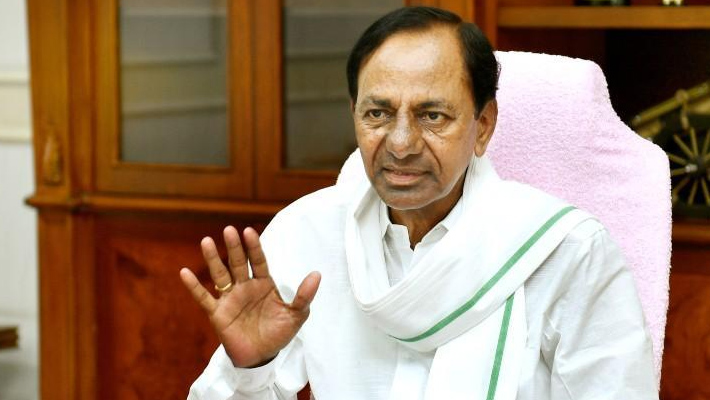 ఆ ఇద్దరి విషయంలో కేసీఆర్ తప్పు చేసినట్టే…?