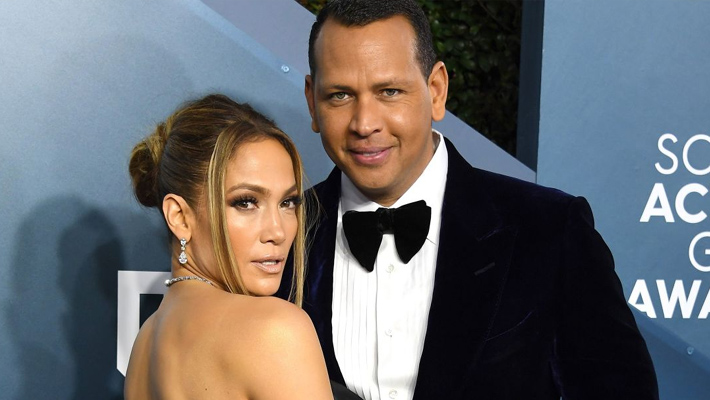 ప్రియుడికి షాక్ ఇచ్చిన జెన్నిఫర్ లోపెజ్