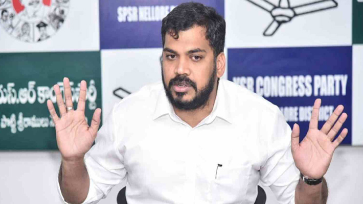 అనుకున్న సమయానికి పూర్తి చేసి.. జాతికి అంకితం చేస్తాం