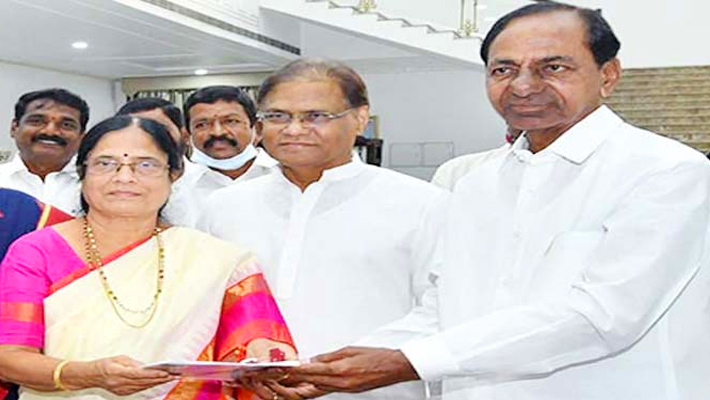 పట్టభద్రుల ఎమ్మెల్సీగా వాణీదేవి విజయం