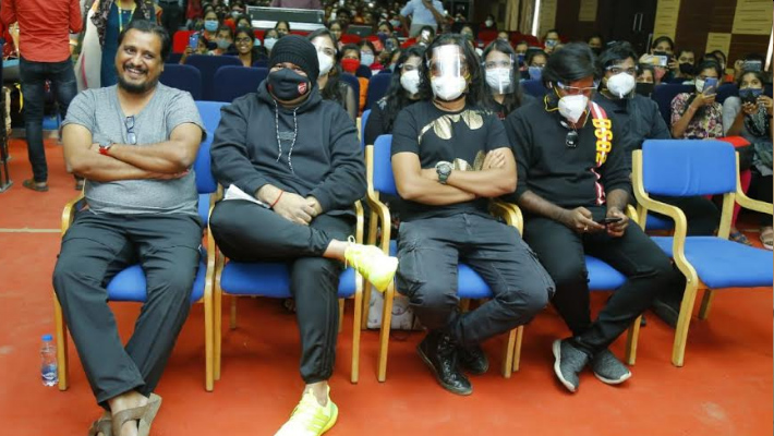 ఉత్సాహంగా “వకీల్ సాబ్” మ్యూజికల్ ఫెస్ట్