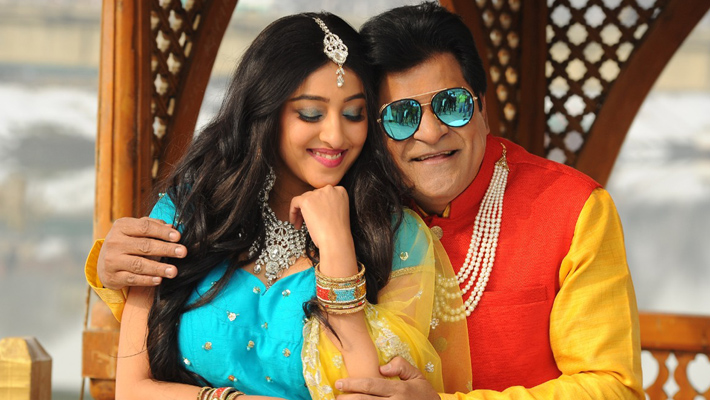 నరేశ్, అలీ ముఖ్యపాత్రల్లో నటిస్తోన్న చిత్రం ”అందరూ బావుండాలి అందులో నేనుండాలి”