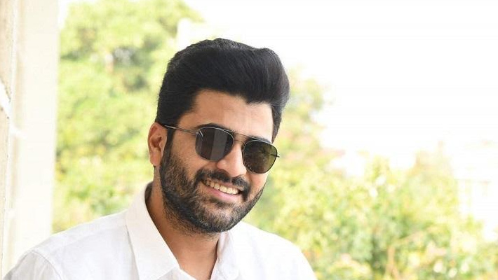 వెంకీ చేసిన క్యారెక్టర్ లో ఆ యంగ్ హీరో..!