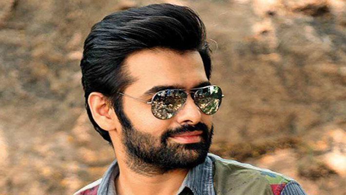 తిక్క ఉన్న పోలీస్ గా ఇస్మార్ట్ హీరో.. తిక్క ఉన్న పోలీస్ గా ఇస్మార్ట్ హీరో..