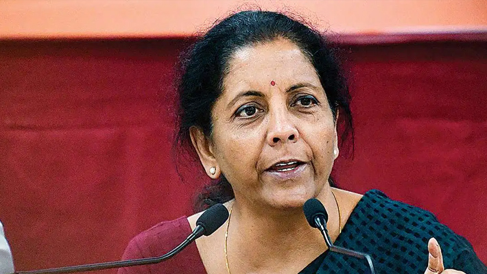 వడ్డీ రేట్లపై కేంద్రం కీలక నిర్ణయం వడ్డీ రేట్లపై కేంద్రం కీలక నిర్ణయం