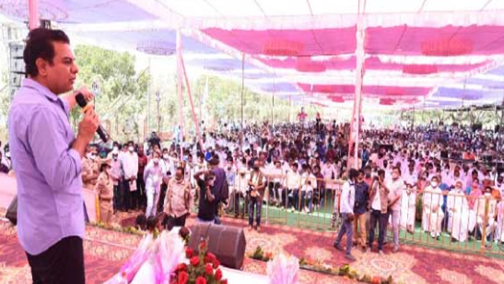 హైదరాబాద్ చుట్టూనే తిరగం : కేటీఆర్