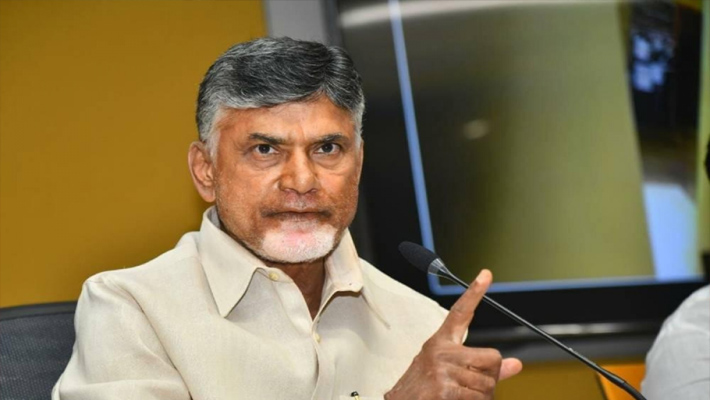 చంద్రబాబుకి స్వేచ్చ లేదా పార్టీలో…?