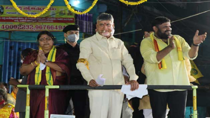 టీడీపీ పోటీలో లేకున్నా… పరిషత్ ఎన్నికల్లో వైకాపా రిగ్గింగ్