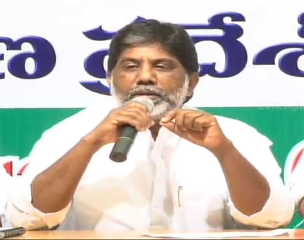 కాంగ్రెస్‌లో నాయకత్వానికి కొదవలేదు :మల్లు