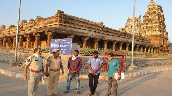 కరోనా ఎఫెక్ట్… ఒంటిమిట్ట రామాలయం మూసివేత