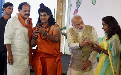 వెంకయ్య మనవరాలికి ప్రధాని మోదీ అభినందన