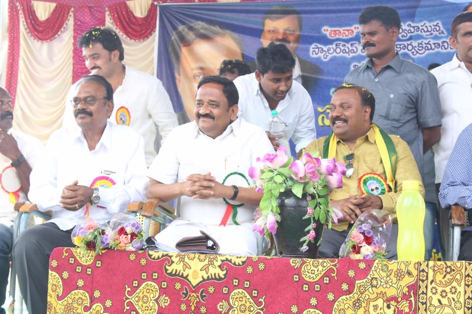 మదనపల్లె అభివృద్ధి, సేవా కార్యక్రమాల్లో పాల్గొన్న సతీష్‌ వేమన