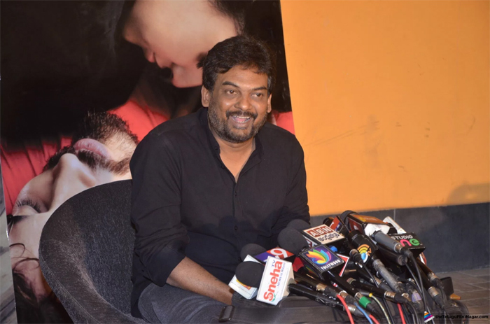 నా ద‌ర్శ‌క‌త్వంలో చాలా రోజుల త‌ర్వాత వ‌స్తోన్న క్యూట్ ల‌వ్ స్టోరీ ‘రోగ్‌’ – పూరి జ‌గ‌న్నాథ్‌