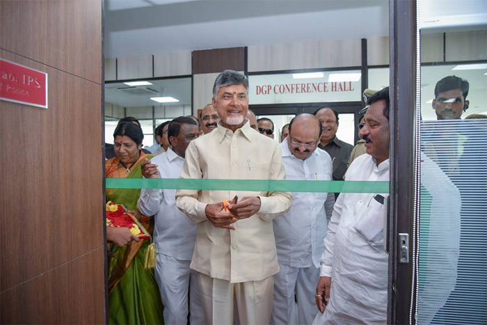 రూ.40 కోట్లతో పోలీస్ హెడ్ క్వార్టర్స్ నిర్మాణం