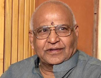 టిటిడి మాజీ ఇఓ పీవీఆర్‌కె ప్రసాద్‌ మృతి