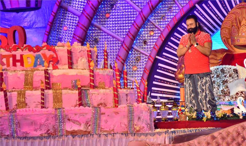 అత్యంత వైభవంగా జరిగిన డా. యం.యస్‌.జి గుర్మీత్‌ రామ్‌ రహీమ్‌ సింగ్‌ 50వ జన్మదిన వేడుకలు
