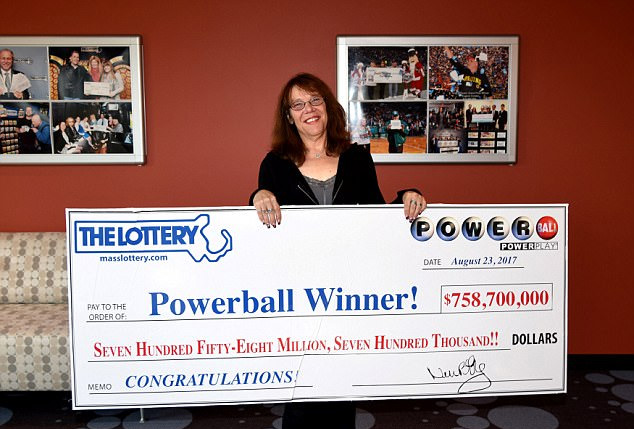 అమెరికా నర్సుకు రూ.4846 కోట్ల లాటరీ