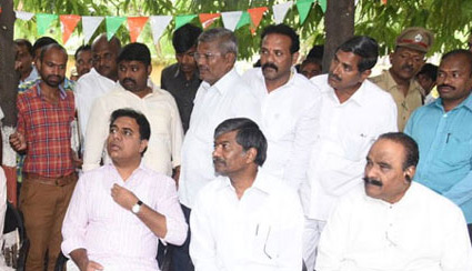 ఆ ముగ్గురు మంత్రులకు  ఊరట