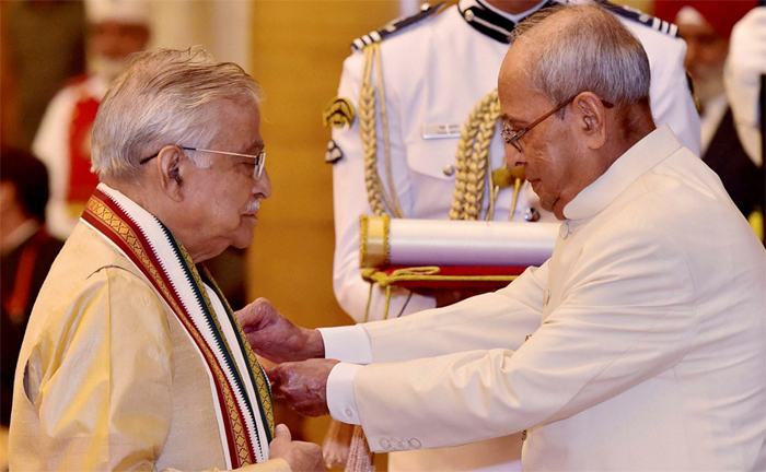 రాష్ట్రపతి భవన్‌లో ఘనంగా పద్మ అవార్డుల వేడుక