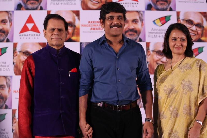 2017 సంవత్సరానికి గాను ఎస్‌.ఎస్‌.రాజమౌళికి ఎ.ఎన్‌.ఆర్‌ జాతీయ అవార్డ్‌