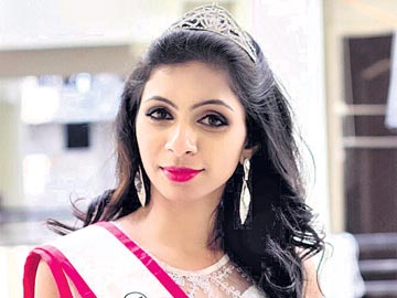 మిసెస్ ఇండియా గ్లోబ్గా స్నేహారావు మిసెస్ ఇండియా గ్లోబ్గా స్నేహారావు