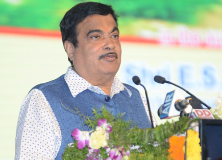 ఏపీలో రహదారుల నిర్మాణానికి లక్ష కోట్లు