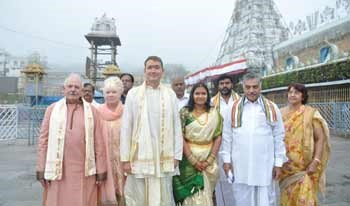 యార్లగడ్డ లక్ష్మీప్రసాద్‌ కుమార్తె సాహితి వివాహం