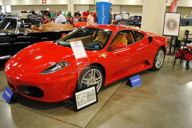 అమెరికా అధ్యక్షుడు సూపర్‌కారు వేలం