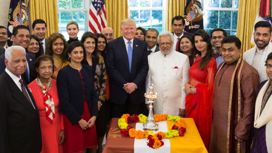 దీపావళి వేడుకల్లో పాల్గొన్న ట్రంప్ దీపావళి వేడుకల్లో పాల్గొన్న ట్రంప్