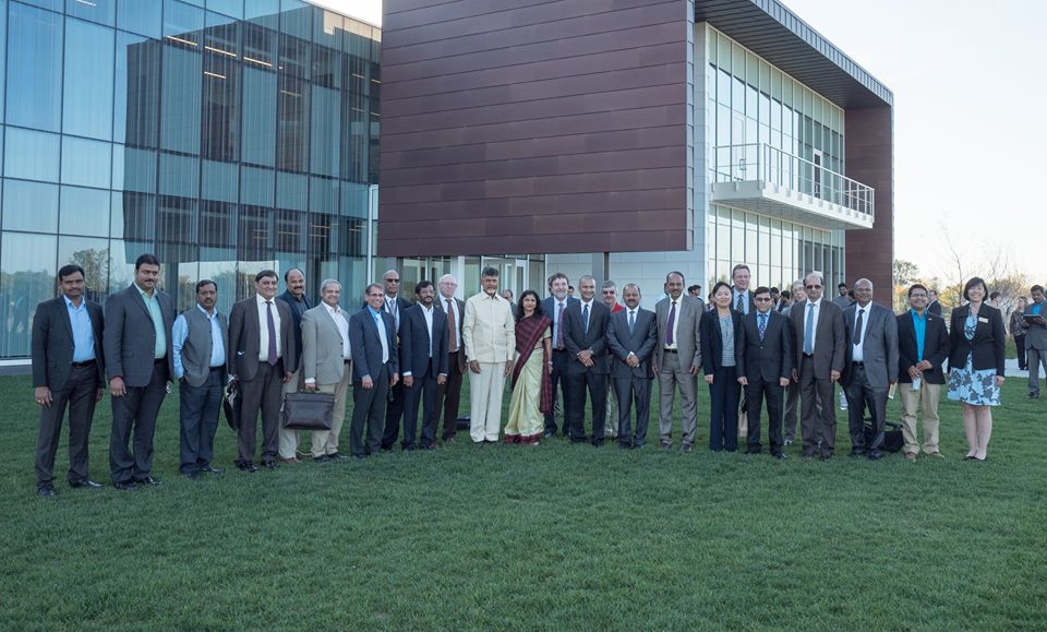 అమెరికా ప్రతినిధులతో మంత్రి సోమిరెడ్డి చంద్రమోహన్‌ భేటీ