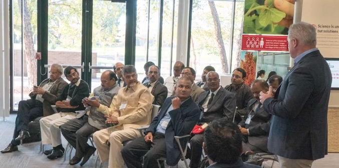 ఎపిలో పెట్టుబడులకు మేము రెడీ అన్న ఎన్నారైలు…