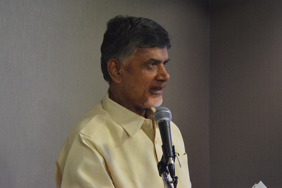 ముఖ్యమంత్రితో టీబీఎస్ చైర్మన్ భేటీ