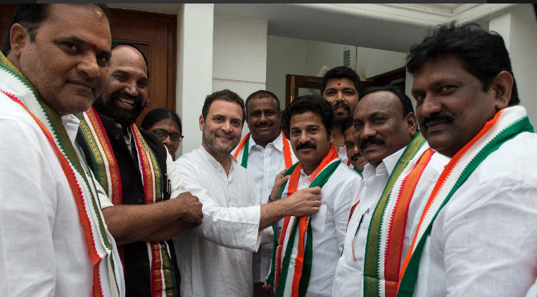 కాంగ్రెస్‌లో చేరిన రేవంత్‌ రెడ్డి