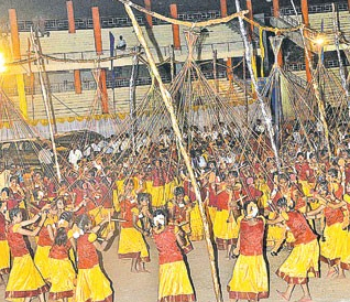 కోలాటంలో ఏపీఎస్‌డబ్ల్యూ గిన్నిస్‌ రికార్డు?