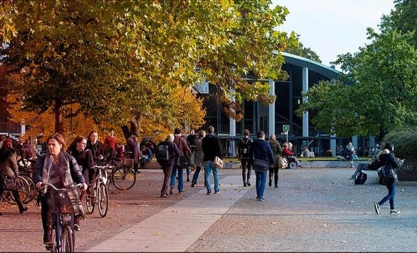 Hindus Seek Class Exemption For Diwali At University Of Hamburg 