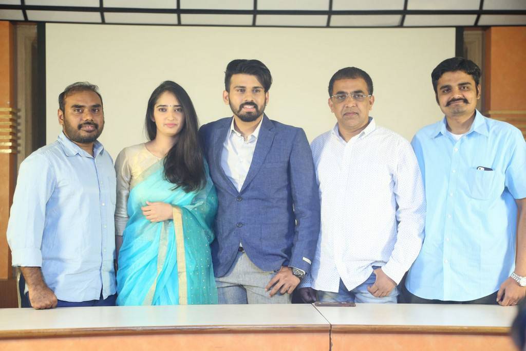 అమెరికాలో తెలుగువారే నటించారు