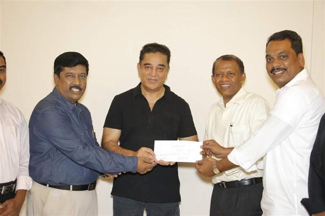 హార్వర్డ్ వర్శిటీకి రూ.20 లక్షల సాయం : కమల్