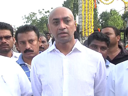 హైదరాబాద్‌ కు దీటుగా గుంటూరు