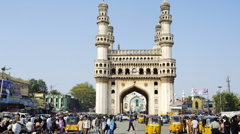 చార్మినార్‌ వద్ద ఇవాంక షాపింగ్‌!