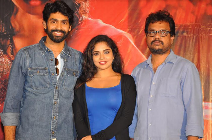 ఫ్యామిలీ ఎమోషనల్ థ్రిల్లర్ గా రూపొందిన ‘సీత.. రామునికోసం’ మంచి విజయం సాధించాలి