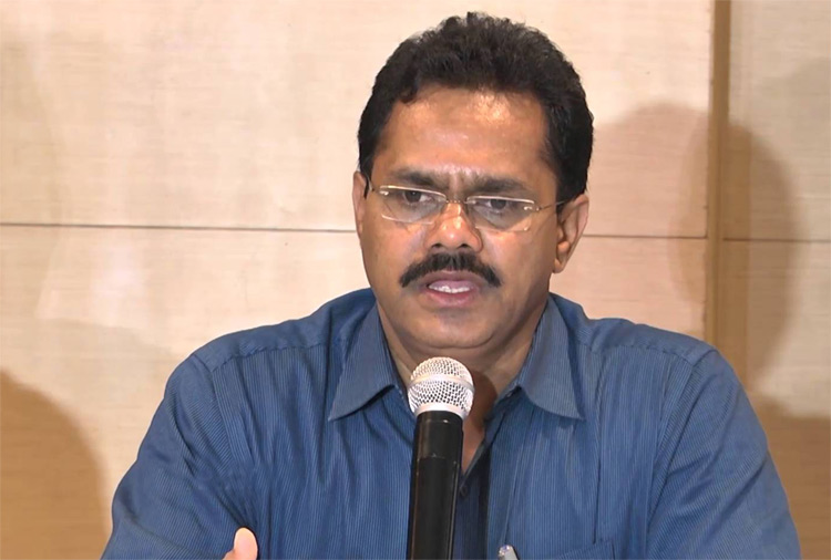 అతిథులకు స్టార్‌ హోటళ్లలో వసతి – బుర్రా వెంకటేశం