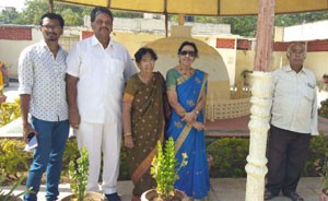 అమరావతిని సందర్శించిన నటి జమున అమరావతిని సందర్శించిన నటి జమున