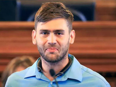 శ్రీనివాస్‌ కూచిభొట్లను కాపాడబోయిన హీరోకు అరుదైన గౌరవం