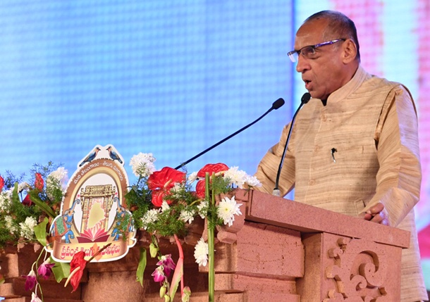 ఐదు రోజుల పండుగ అద్భుతం : గవర్నర్‌