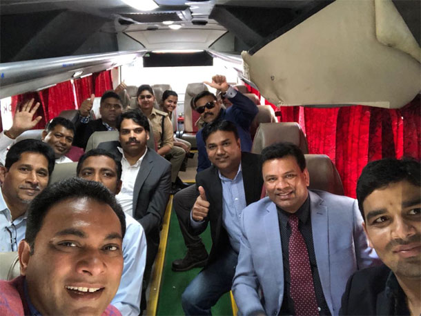 గజ్వేల్‌లో అభివృద్ధి పనులను పరిశీలిస్తున్న ఎన్‌ఆర్‌ఐలు