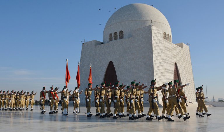 పాకిస్థాన్‌ కు అమెరికా షాక్‌