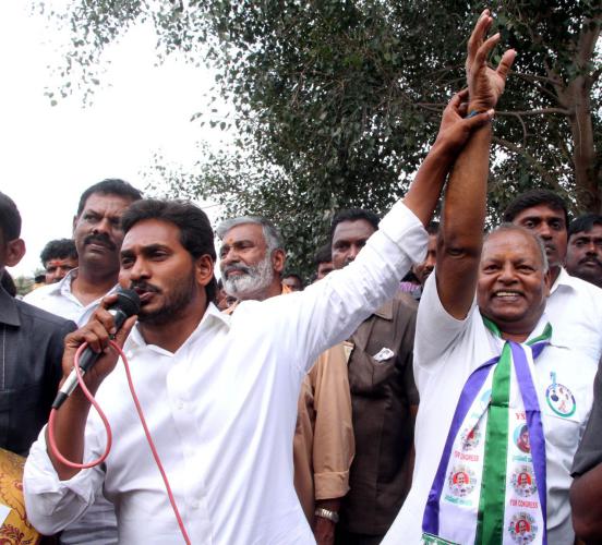 చిత్తూరు జిల్లా పెద్దూరులో వైయస్ జగన్ ప్రసంగం