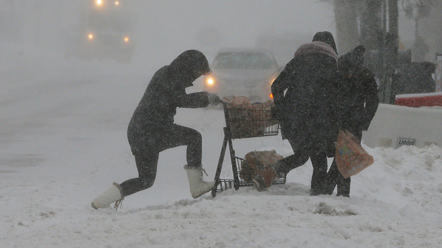 అమెరికాలో బాంబ్‌ తుపాను