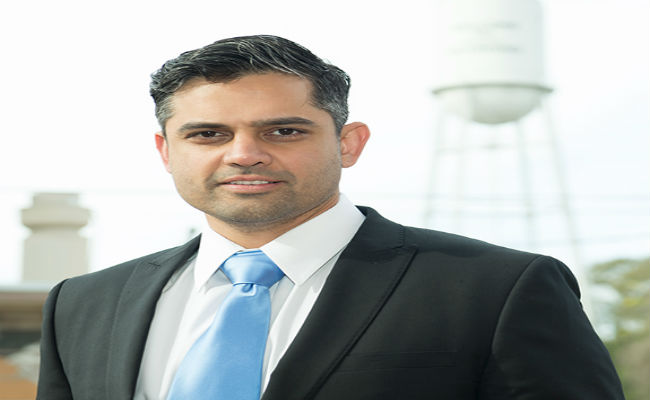 టెక్సాస్ ఎన్నికల బరిలో భారతీయుడు